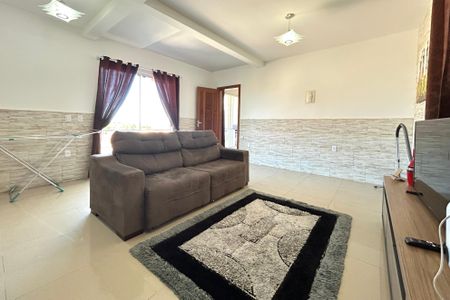 Sala de casa para alugar com 3 quartos, 145m² em Armação, Florianópolis