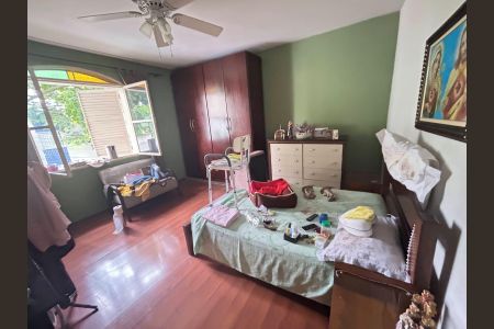 Quarto de casa para alugar com 5 quartos, 360m² em Ouro Preto, Belo Horizonte