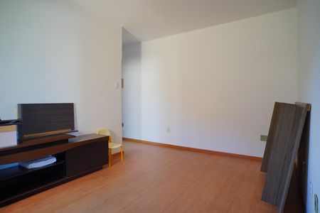 Sala de apartamento para alugar com 2 quartos, 78m² em Floresta, Porto Alegre