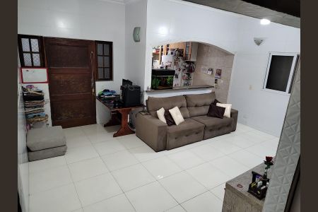 Sala de casa para alugar com 3 quartos, 150m² em Vila Áurea (Vicente de Carvalho), Guarujá