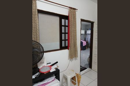 Foto 15 de casa à venda com 4 quartos, 333m² em Jardim Maria Rosa, Taboão da Serra