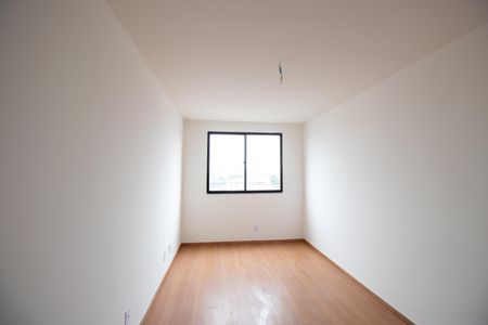 Suíte de apartamento para alugar com 2 quartos, 55m² em Irajá, Rio de Janeiro