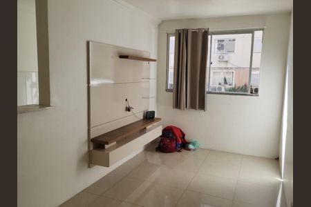 Sala de apartamento para alugar com 2 quartos, 60m² em Coronel Aparicio Borges, Porto Alegre
