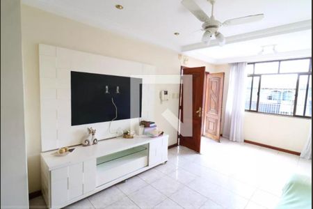 Sala de casa à venda com 2 quartos, 210m² em Jardim Carioca, Rio de Janeiro