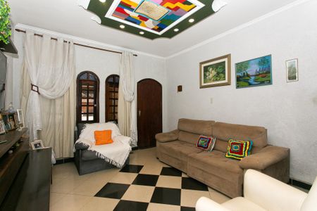 Sala de casa à venda com 3 quartos, 80m² em Guaiauna, São Paulo