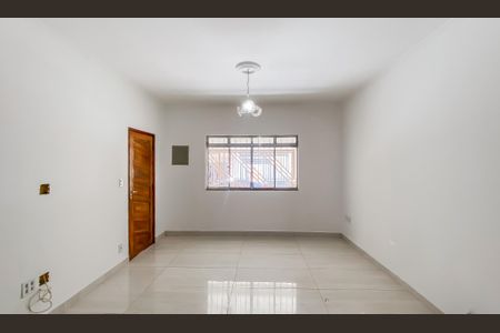 Sala de casa à venda com 3 quartos, 124m² em Ponte Rasa, São Paulo