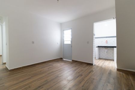 Sala de apartamento para alugar com 1 quarto, 60m² em Jardim Vergueiro, São Paulo