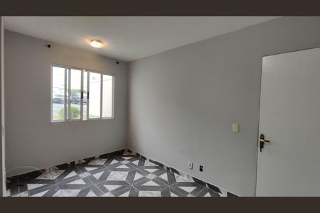 Sala de apartamento para alugar com 2 quartos, 39m² em Jardim São Miguel, Ferraz de Vasconcelos