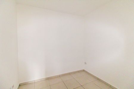 Quarto 1 de casa para alugar com 2 quartos, 55m² em Jardim Nossa Senhora do Carmo, São Paulo