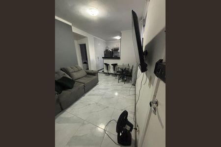 Sala de apartamento para alugar com 2 quartos, 45m² em Kennedy, Contagem