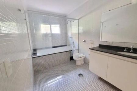 Casa para alugar com 4 quartos, 291m² em Jardim Marajoara, São Paulo