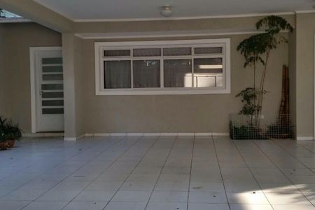 Casa para alugar com 4 quartos, 291m² em Jardim Marajoara, São Paulo