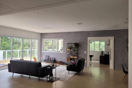 Casa à venda com 3 quartos, 479m² em Jardim Caxambu, Jundiaí