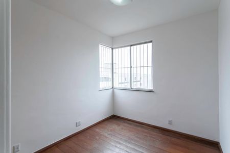 Quarto 1 de apartamento à venda com 2 quartos, 65m² em João Pinheiro, Belo Horizonte