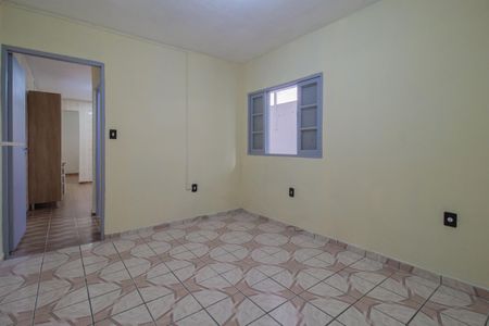 Quarto de casa para alugar com 1 quarto, 60m² em Jardim Miranda D’aviz, Mauá