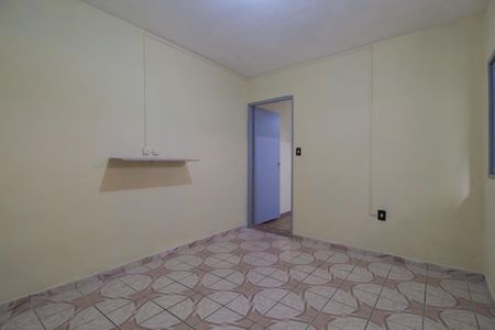 Quarto de casa para alugar com 1 quarto, 60m² em Jardim Miranda D’aviz, Mauá