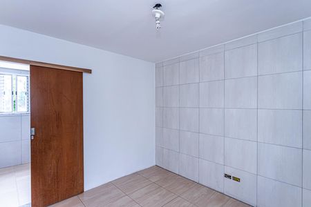 Suite de casa para alugar com 2 quartos, 50m² em Parque Pan Americano, São Paulo