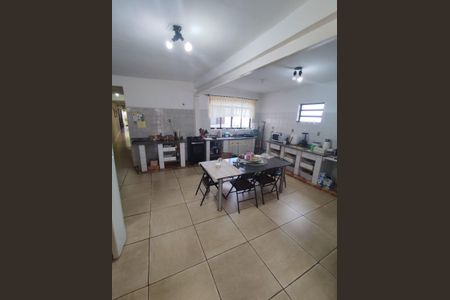 Casa à venda com 5 quartos, 600m² em Jardim Cristiane, Santo André