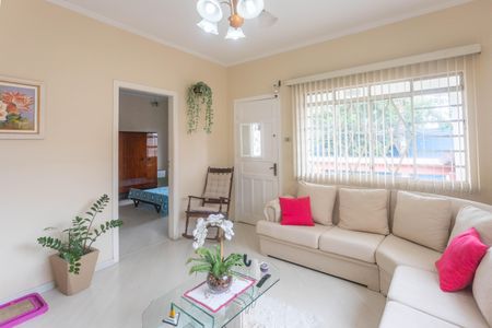 Sala de casa para alugar com 2 quartos, 250m² em Piraporinha, Diadema