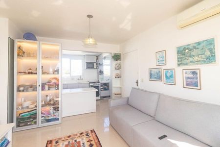 Sala de apartamento para alugar com 1 quarto, 45m² em Farroupilha, Porto Alegre