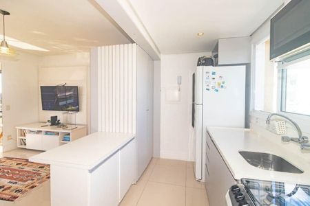 Cozinha de apartamento para alugar com 1 quarto, 45m² em Farroupilha, Porto Alegre