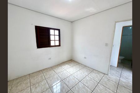 Quarto de casa para alugar com 1 quarto, 35m² em Parque Renato Maia, Guarulhos