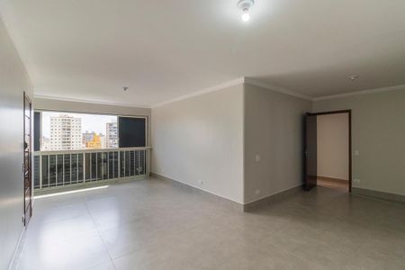 Sala de apartamento à venda com 3 quartos, 131m² em Cambuí, Campinas