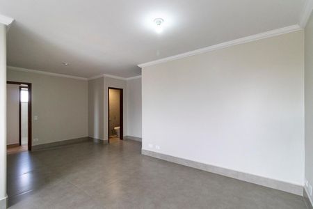 Sala de apartamento à venda com 3 quartos, 131m² em Cambuí, Campinas