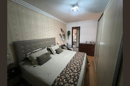 Casa à venda com 3 quartos, 280m² em Jardim do Estádio, Santo André