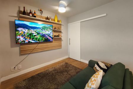 Sala de apartamento para alugar com 2 quartos, 58m² em Jardim Novo Campos Eliseos, Campinas