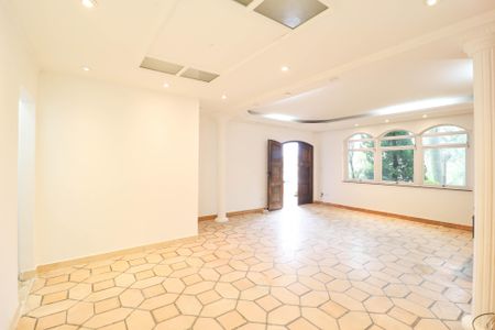 Casa para alugar com 2 quartos, 180m² em Vila Irmaos Arnoni, São Paulo