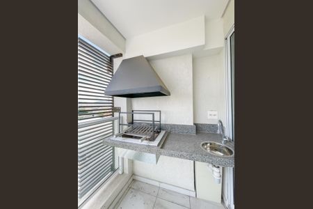 Sacada - Churrasqueira de apartamento à venda com 3 quartos, 65m² em Rochdale, Osasco