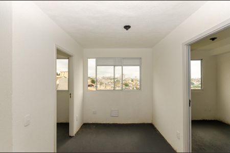 Sala de apartamento para alugar com 2 quartos, 32m² em Vila Pereira Cerca, São Paulo