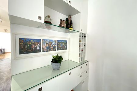 Armários da Sala de apartamento à venda com 3 quartos, 88m² em Alphaville Nova Lima, Nova Lima