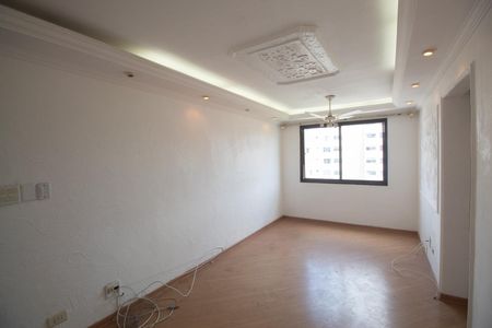 Sala de apartamento para alugar com 2 quartos, 55m² em Vila Irmaos Arnoni, São Paulo