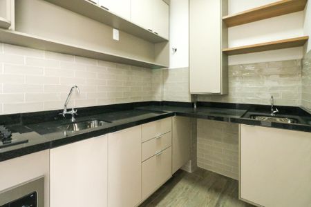 Cozinha e Área de Serviço de apartamento para alugar com 2 quartos, 34m² em Vila Palmares, São Caetano do Sul