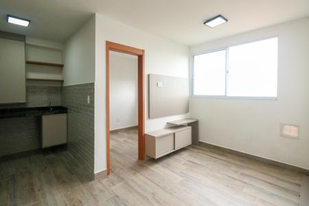 Sala de apartamento para alugar com 2 quartos, 34m² em Vila Palmares, São Caetano do Sul
