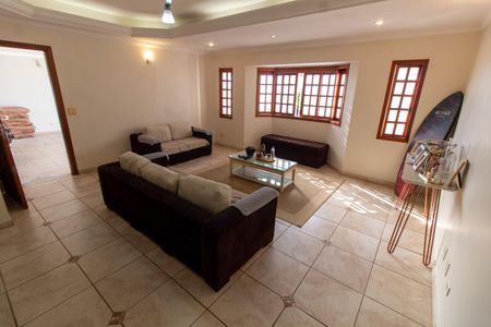 SALA DE ESTAR de casa de condomínio à venda com 5 quartos, 288m² em Parque dos Jacarandás, Campinas