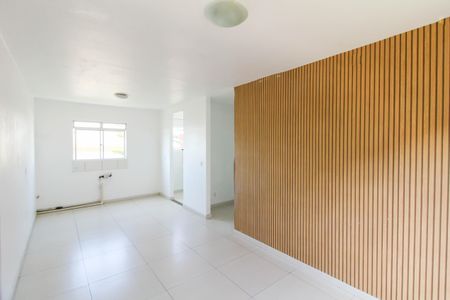 Sala de apartamento para alugar com 3 quartos, 56m² em Igara, Canoas