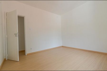 Quarto 1 de apartamento para alugar com 3 quartos, 100m² em Cruzeiro, Belo Horizonte