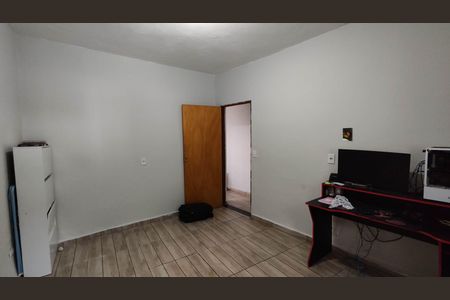 Quarto 2 de casa para alugar com 3 quartos, 180m² em Conjunto Habitacional Barro Branco I, São Paulo