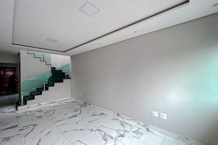 Sala de casa para alugar com 2 quartos, 125m² em Água Rasa, São Paulo
