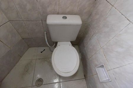 Banheiro de casa para alugar com 1 quarto, 45m² em Vila Guilherme, São Paulo