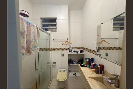 Banheiro de casa de condomínio à venda com 5 quartos, 250m² em Lins de Vasconcelos, Rio de Janeiro