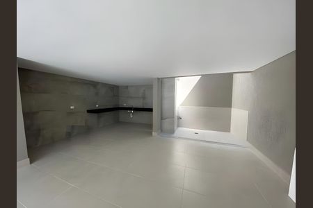 Casa para alugar com 3 quartos, 200m² em Parque Sao Domingos, São Paulo