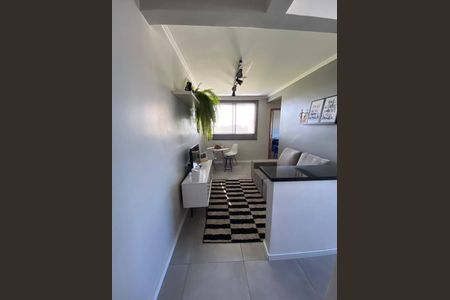 Sala de apartamento para alugar com 2 quartos, 49m² em Rubem Berta, Porto Alegre