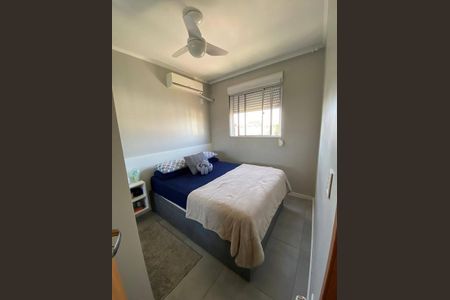 Quarto 2 de apartamento para alugar com 2 quartos, 49m² em Rubem Berta, Porto Alegre