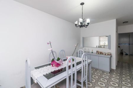 Sala de casa para alugar com 5 quartos, 342m² em Irajá, Rio de Janeiro