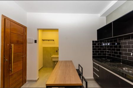 Cozinha de kitnet/studio para alugar com 1 quarto, 23m² em Itaberaba, São Paulo
