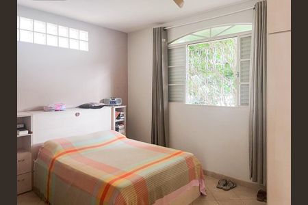 Suíte de casa à venda com 4 quartos, 188m² em Renascença, Belo Horizonte